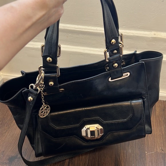 DKNY Black Leather Tote with Crossbody strap - Picture 8 of 9